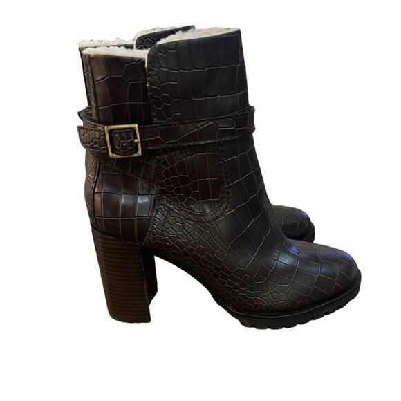 NWOT Women's Paige Nadine Faux Shearling Croc Booties – Sz 9 - Picture 2 of 6